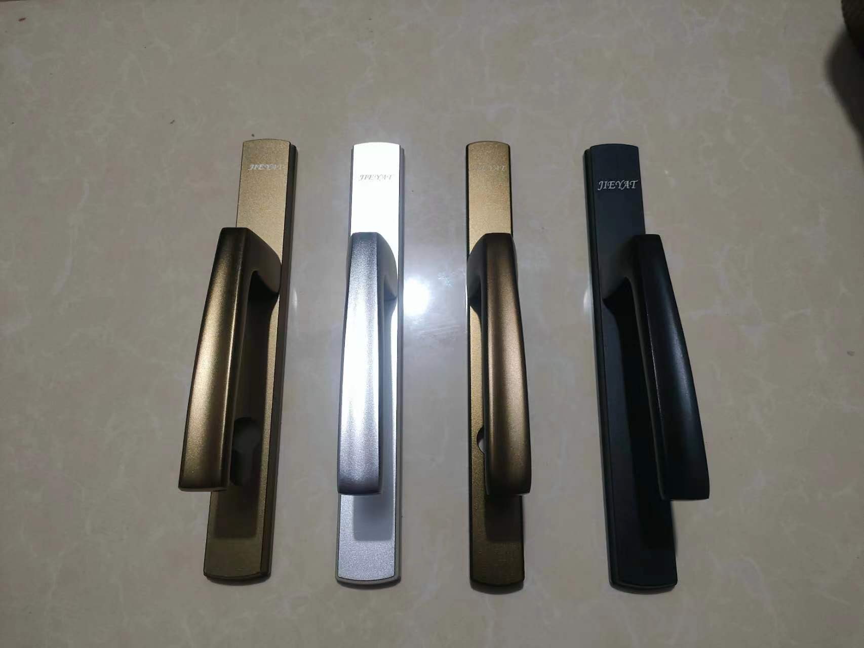 内外开通用两点执手